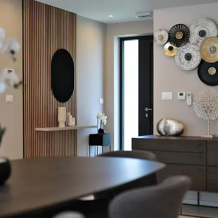 Willa Centinera Mit Pool In Meernaehe *